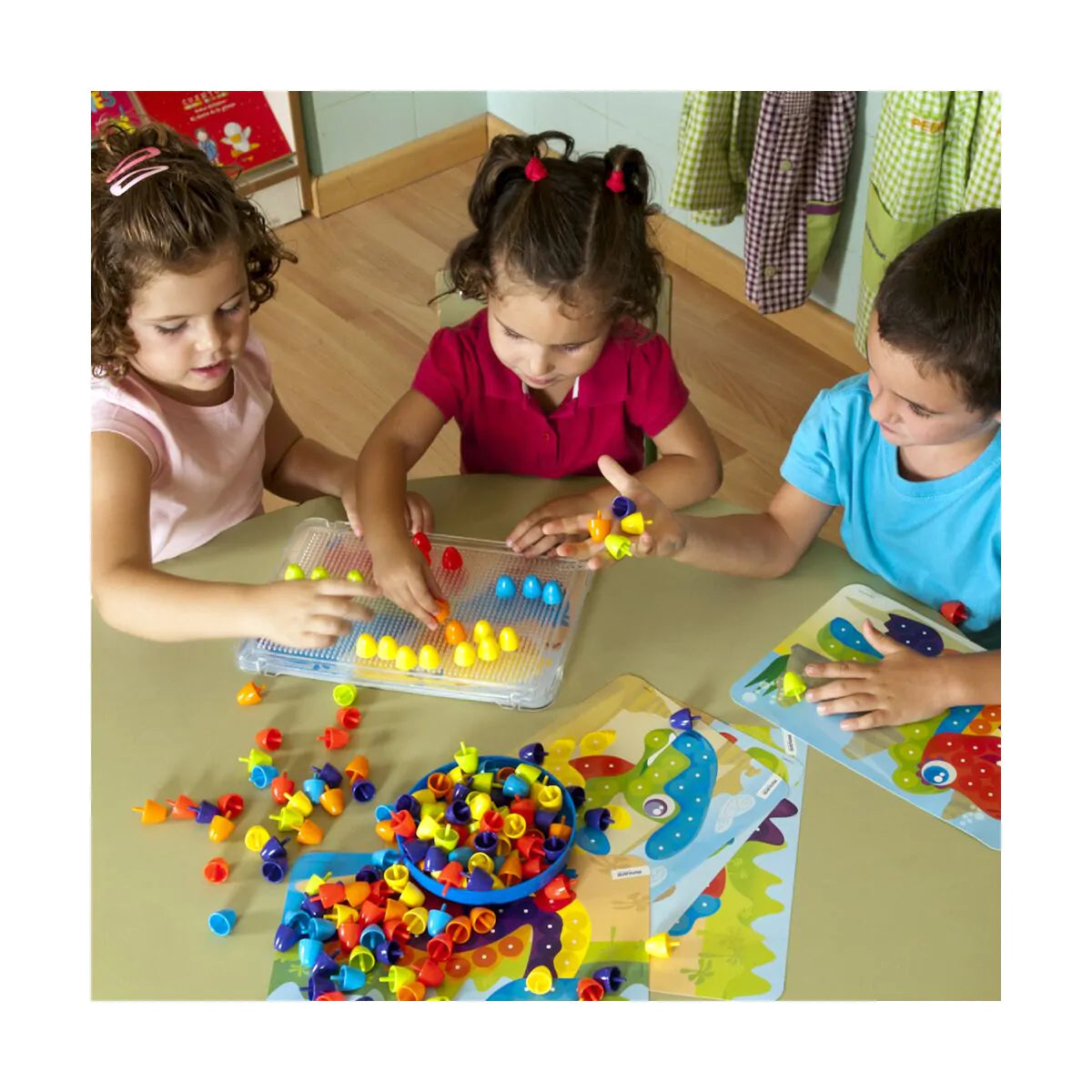Mosaico de Pinchos Pegs 20 mm con Fichas de Dinosaurios Miniland - 2