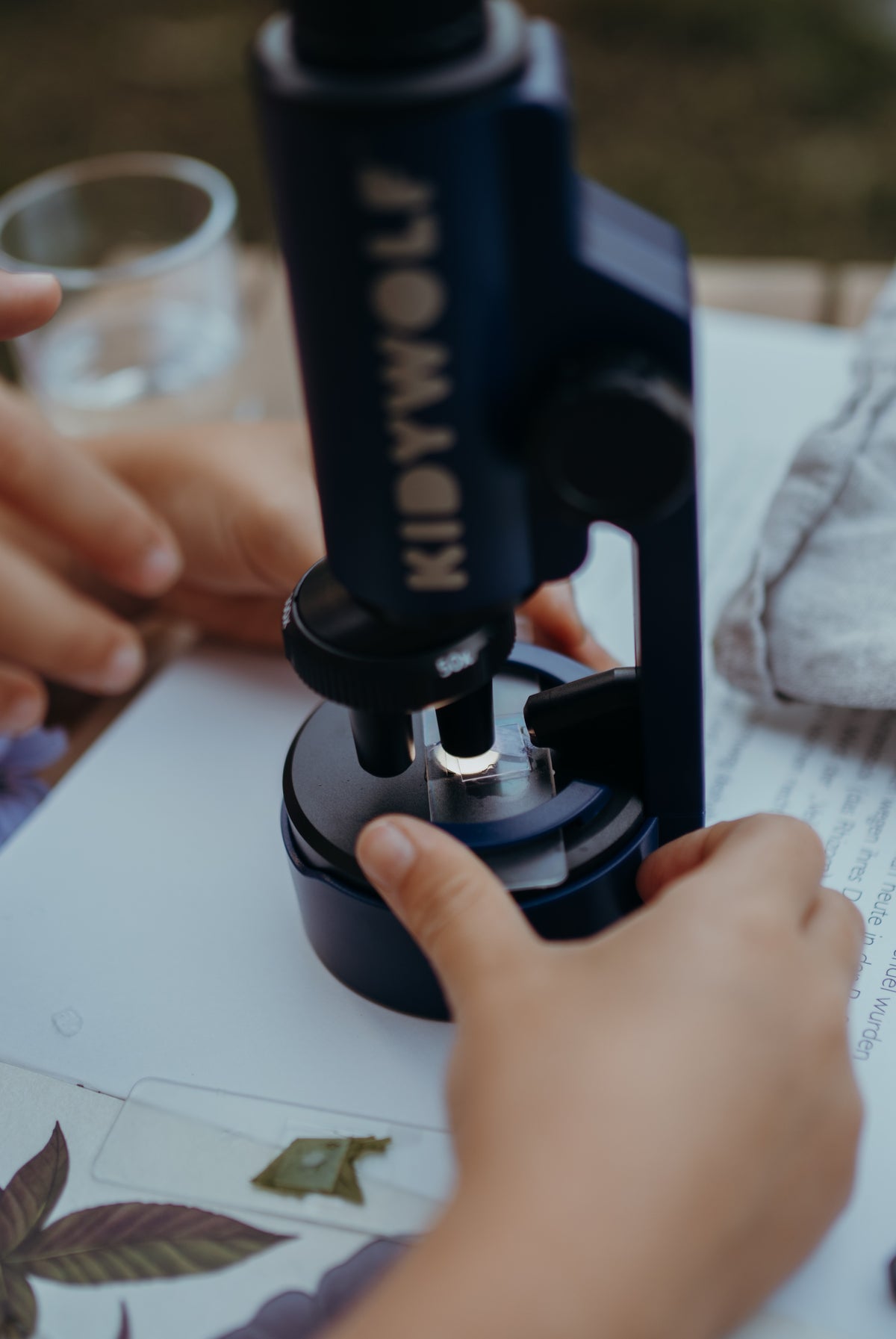KIDYMICROSCOPE - Microscopio Portátil Infantil