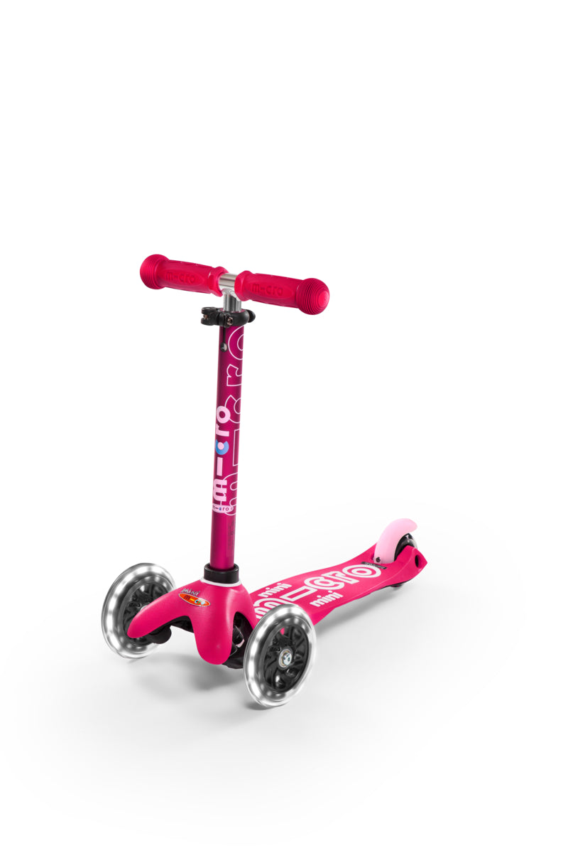 Patinete Mini Micro Deluxe LED de 3 Ruedas con Luces - 18