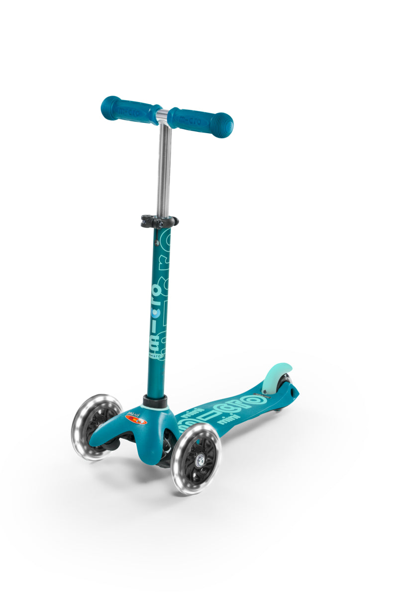 Patinete Mini Micro Deluxe LED de 3 Ruedas con Luces - 4