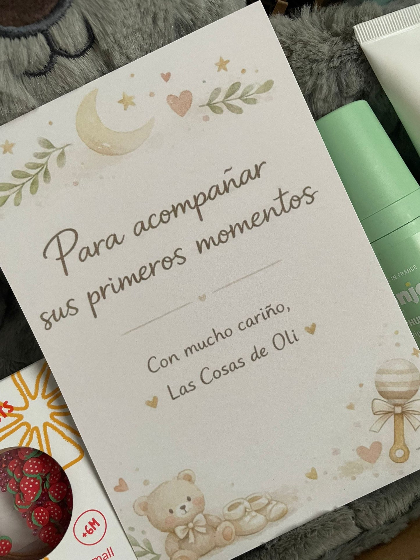 caja regalo bebé nacimiento minioli 5