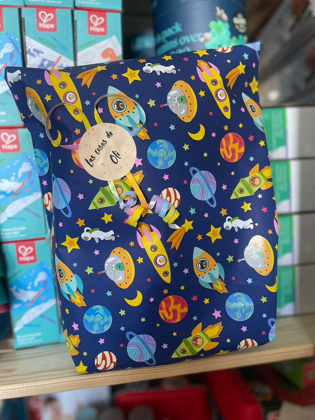 Pack Regalo 4 Años Dinos: envoltorio de regalo Especial Espacio gratis
